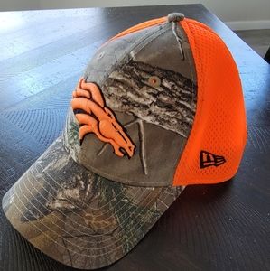 New Era 39fifty Broncos camo orange stretch fit hat small/medium